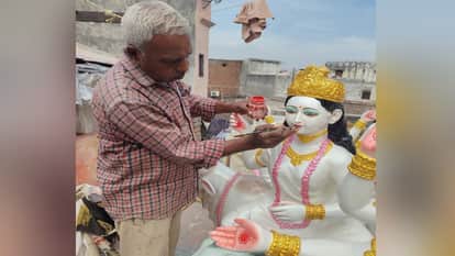 First day of Navratri: Wear yellow clothes to get blessings of Goddess Shailputri