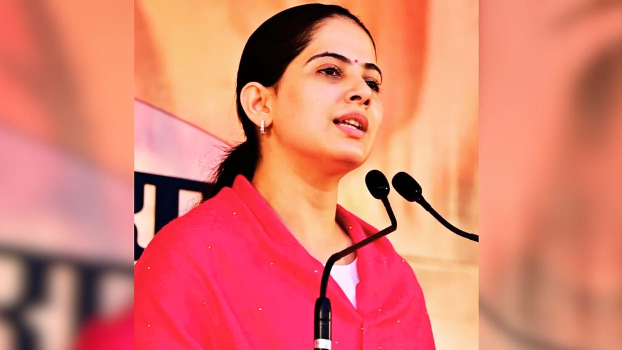 Jaya Kishori Do not fear God love Him Jaya Kishori appeals to youth urging them to keep minds pure