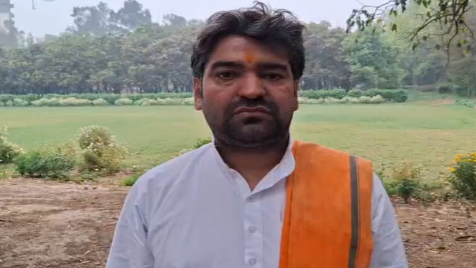 Sachin Sirohi Announces Foot March from Meerut to Delhi in Support of Traders