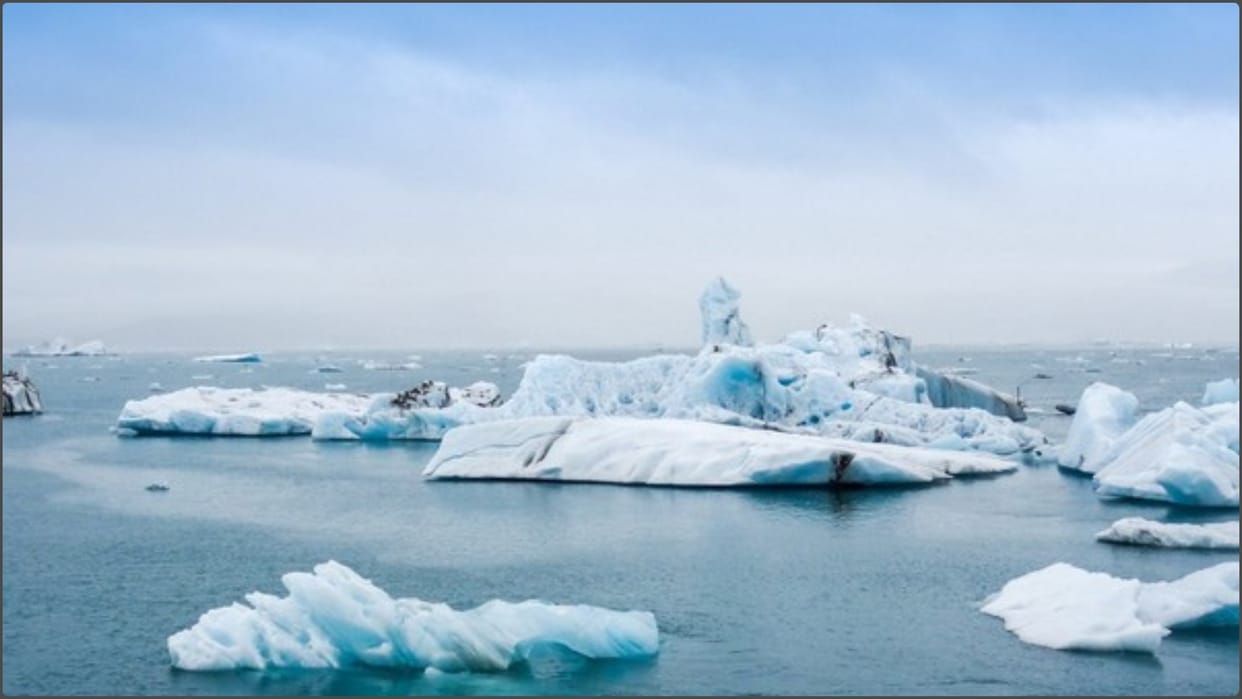 antarctica ice shelf melting fast due to trapped warm ocean water study