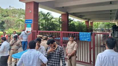 Student Shot dead in Hostel at UP College in Varanasi