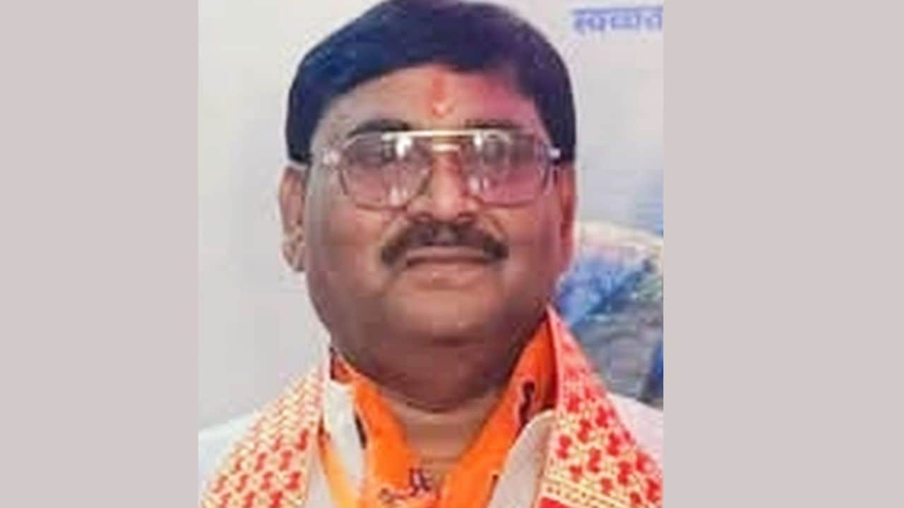 भाजपा के पूर्व जिलाध्यक्ष मुखलाल पाल