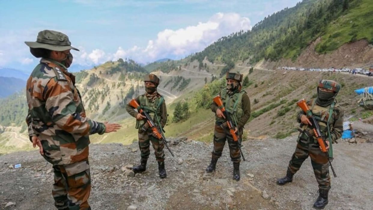 Nari Shakti on Border Female military personnel are prioritizing deployment to desert and snowy borders