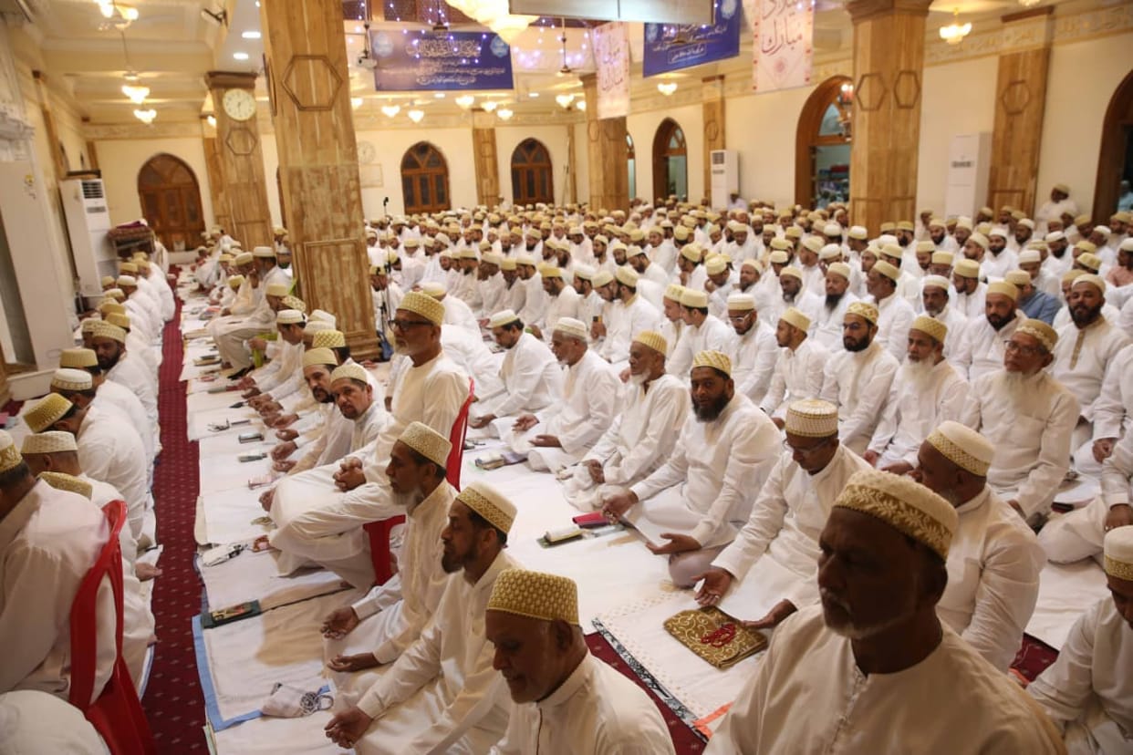 Bhopal News: Moon Not Sighted—Eid Now to be Celebrated on March 21; Prayer Timings Finalized Across the City,