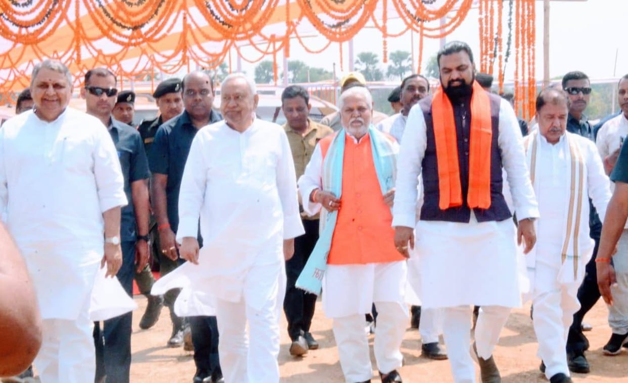 chief minister nitish kumar targeted lalu and tejashwi yadav today bihar news