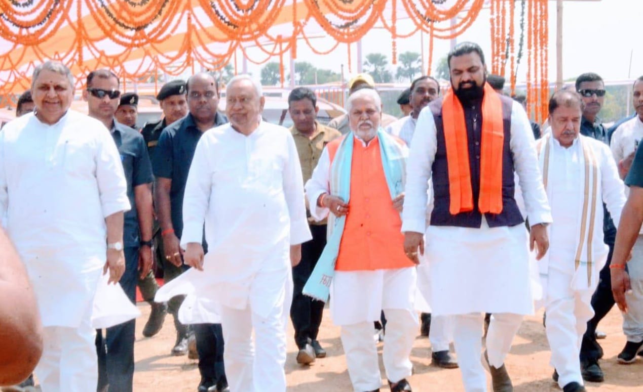 गया में समृद्धि यात्र पर पहुंचे सीएम नीतीश कुमार।