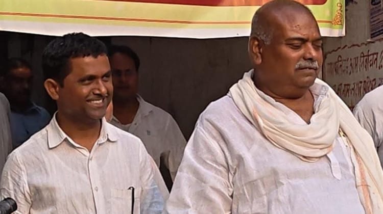 Bihar News: जदयू विधायक के बेटे की मौत, घर से निकले थे, सड़क पर पेड़ से टकराई गाड़ी; पटना में तोड़ा दम