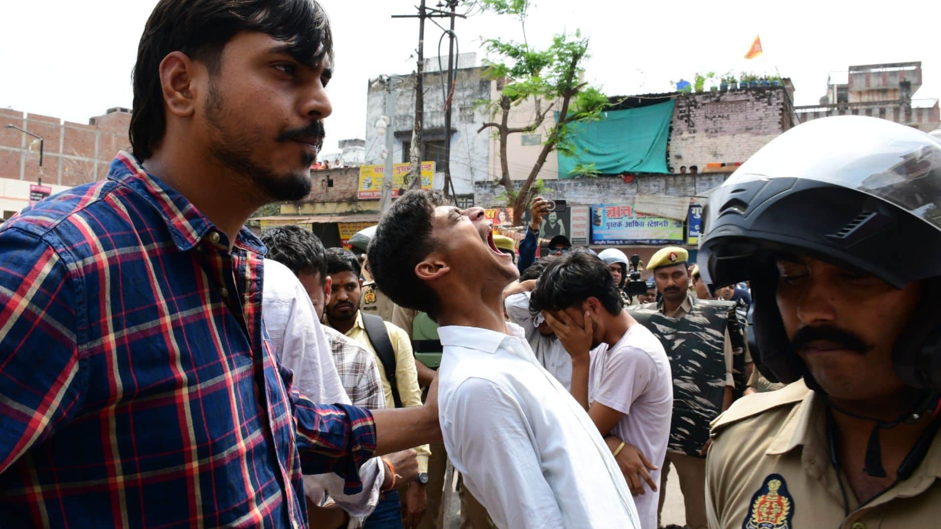 four Bullets to Head and Chest Uproar from Morning Till Night Father Demands Eliminated in Encounter