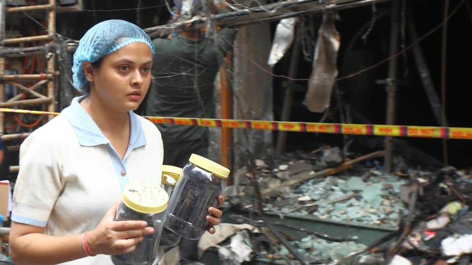 Delhi Palam Fire Neighbors grew emotional while remembering the children who lost their lives in the fire