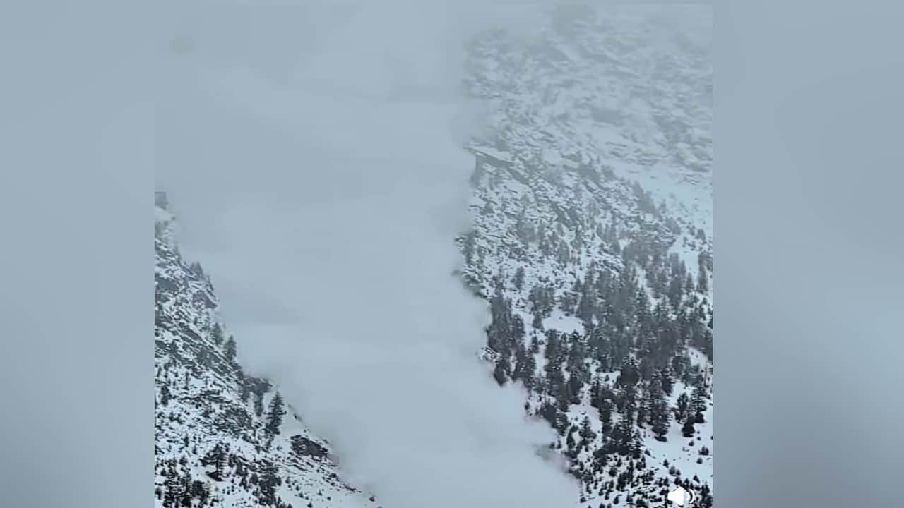 Himachal Weather: Heavy Rain and Snowfall, avalanche in lahul; 100 Roads, Including Three National Highways