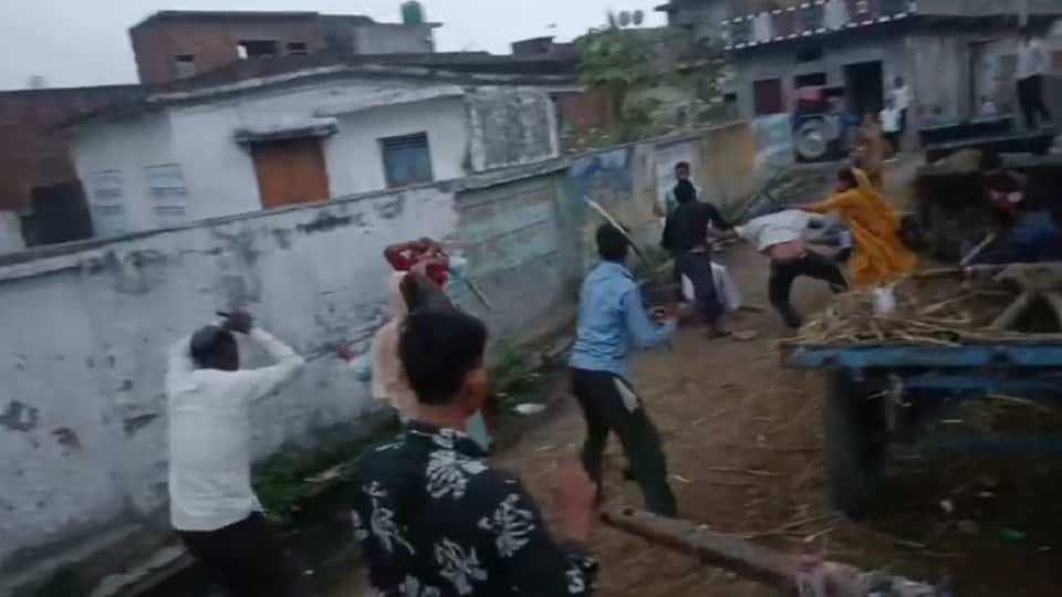 UP: Bloody conflict over farm ram in Bijnor, fight between two brothers' families, women also beaten