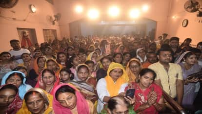 Navratri 2026: On the second day of Navratri, Goddess Brahmacharini was worshipped