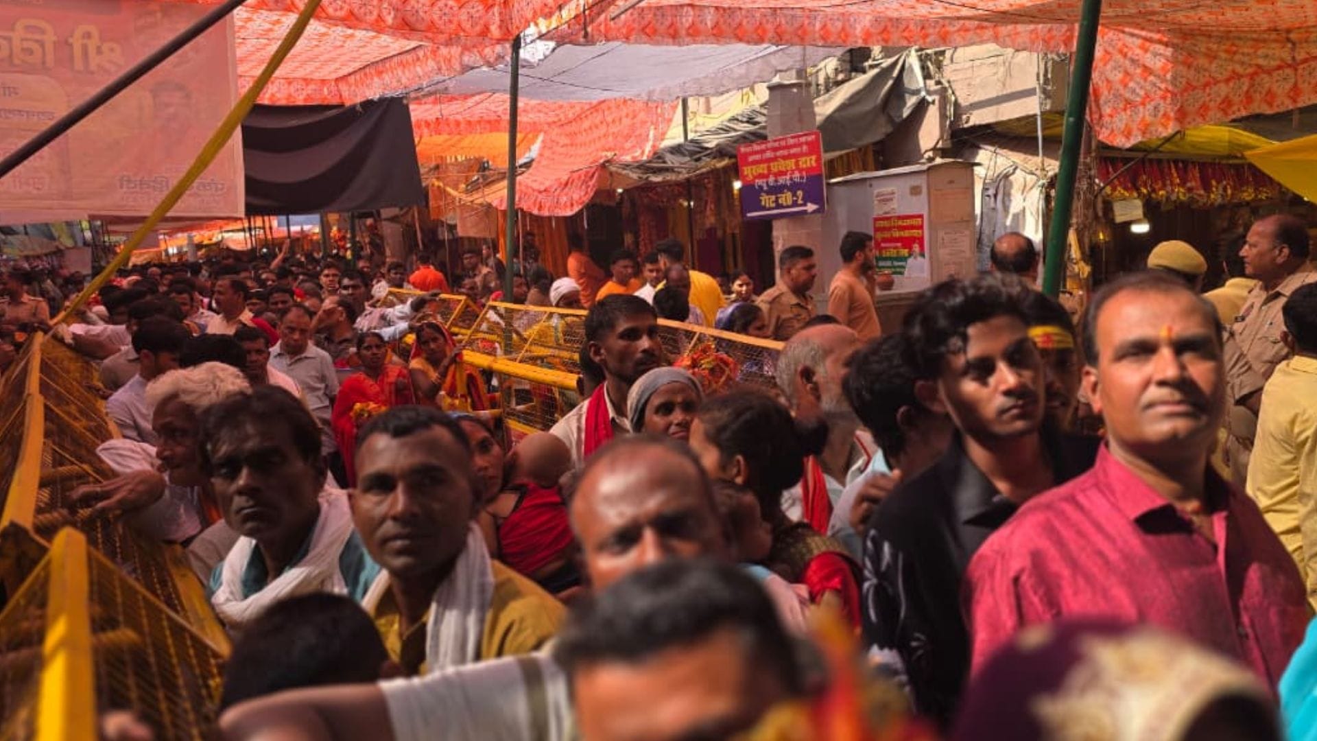 Chaitra Navratri second day Devotees throng Vindhyachal Dham for darshan in Mirzapur
