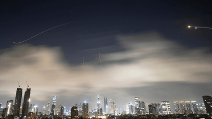 West Asia Conflict Live Updates 21 day Iran Israel US Gulf Countries Trump Netanyahu News in Hindi