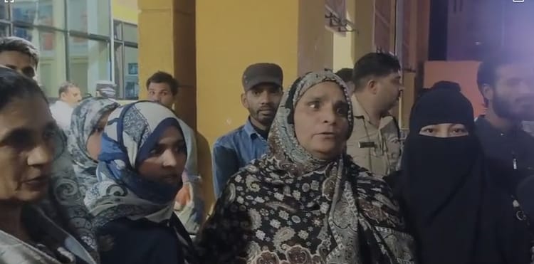 हमीदिया अस्पताल फिर सवालों में: जिंदा नवजात को बताया मृत, हफ्ते में दूसरा मामला, परिजनों का देर रात तक हंगामा