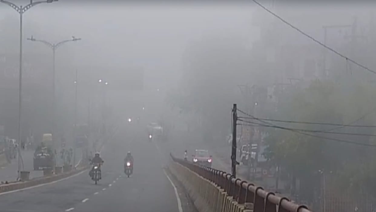 Delhi-NCR Weather Forecast Today Fog and Rain IMD Alert Delhi Aaj ka Mausam ki Jankari News in Hindi