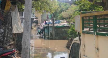 Etawah Waterlogging Turns Eid into Calamity Residents of Urdu Mohalla Trapped in Homes Unable to Offer Prayers