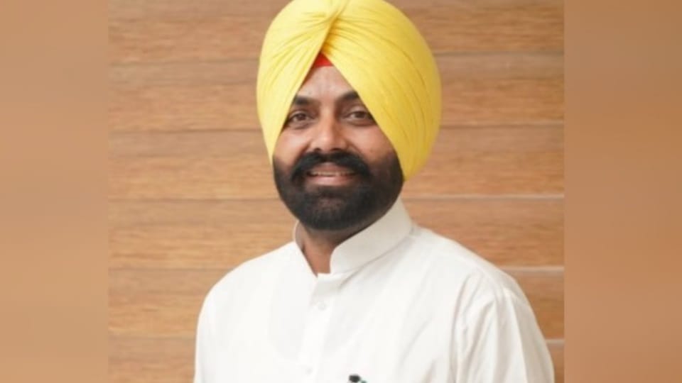 Warehouse DM Suicide Case Home minister Amit Shah Punjab MP CBI Inquiry