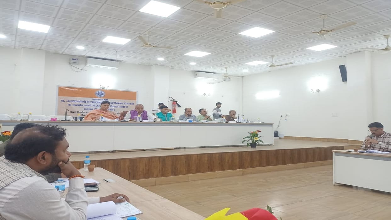 BJP MP Alleges Money Being Extorted from Electricity Consumers in the Name of Vigilance Checks in Bareilly