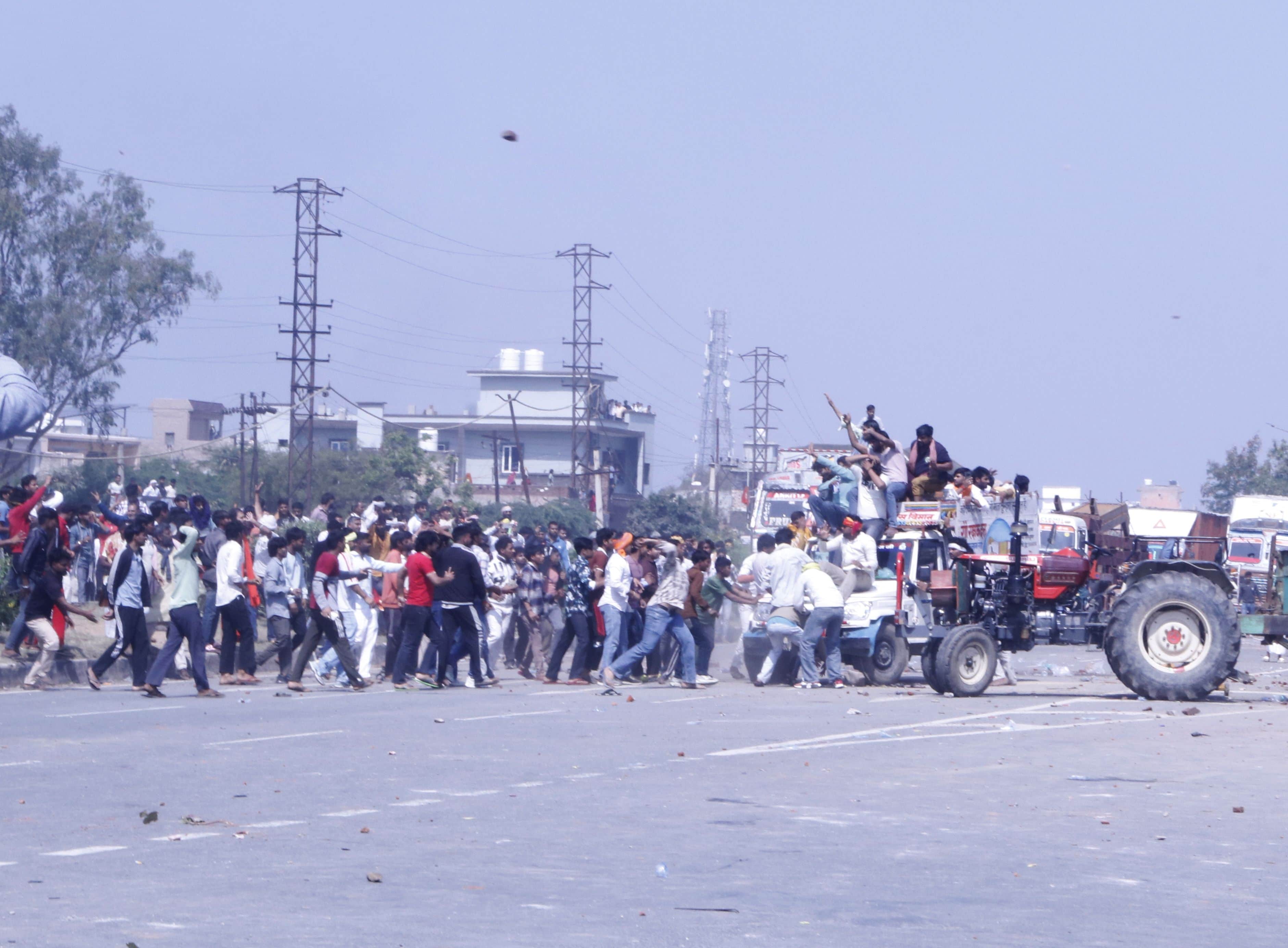 Pharsa Wale Baba Left Home at the Age of 11 How Chandrashekhar Became Pharsa Wale Baba