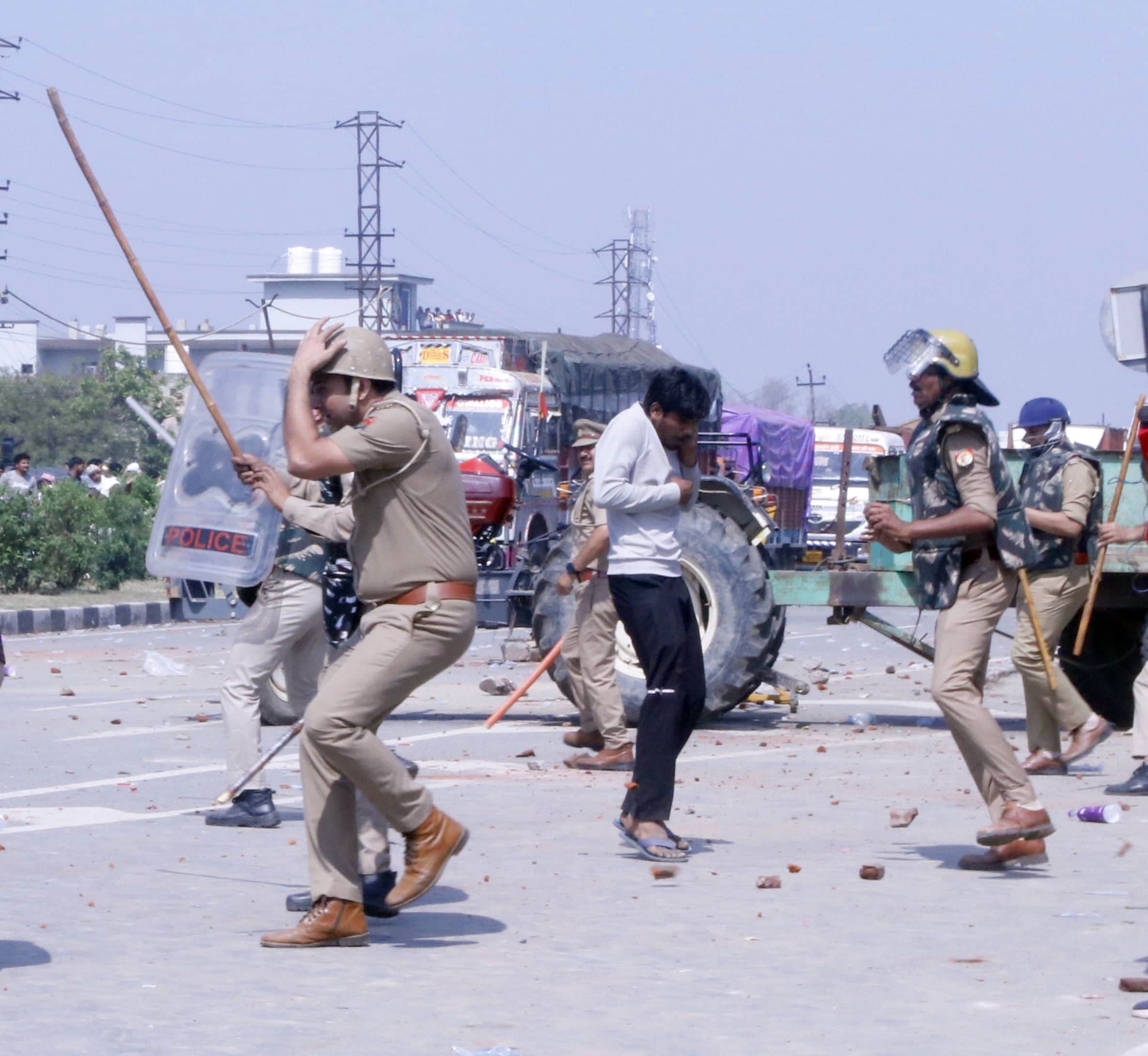Pharsa Wale Baba Left Home at the Age of 11 How Chandrashekhar Became Pharsa Wale Baba