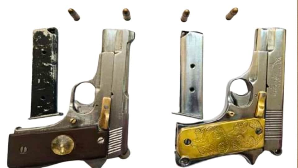 आरोपियों से बरामद हथियार