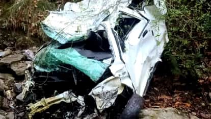 Two Tourists Die in Road Accident, Four Seriously Injured