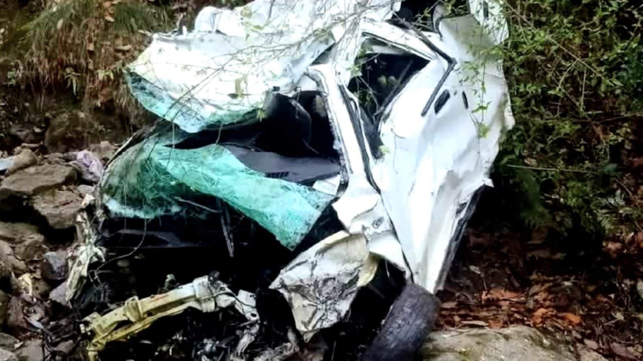 डलहाैजी में सड़क हादसा।