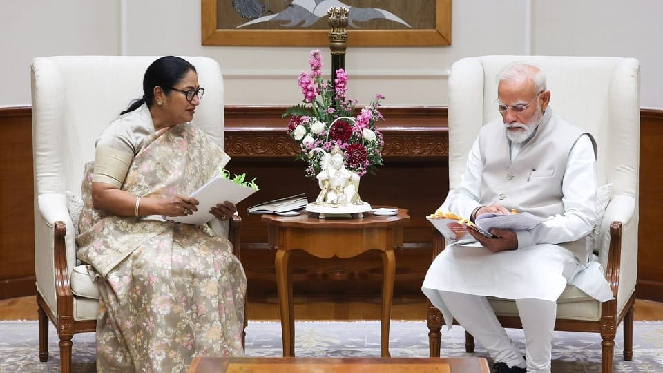 Chief Minister Rekha Gupta met with Prime Minister Narendra Modi