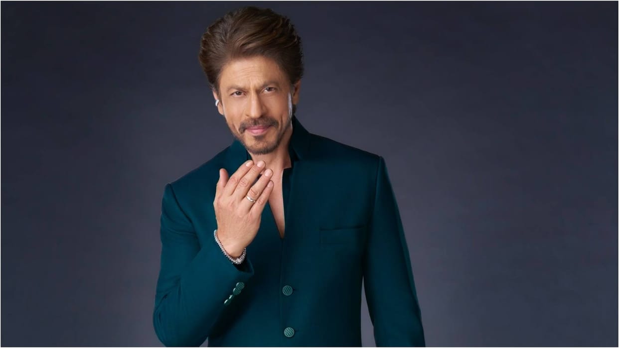 Eid Mubarak: Shah Rukh Khan Extends wishes to fans On Eid Ul Fitr shares Post Love and light to one and all