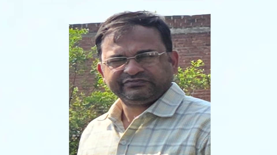 तहसीलदार विक्रम सिंह चाहर