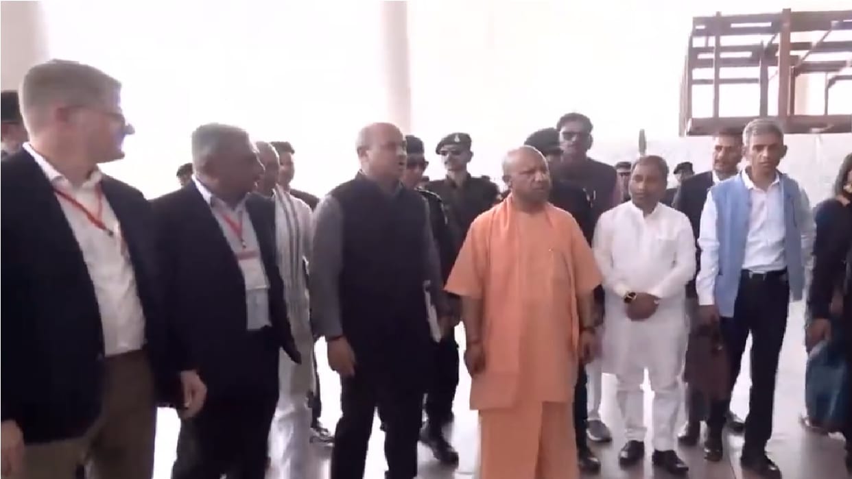 CM Yogi inspected Jewar Airport before its inauguration