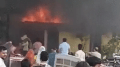 indore news narwal fire incident aag fire brigade
