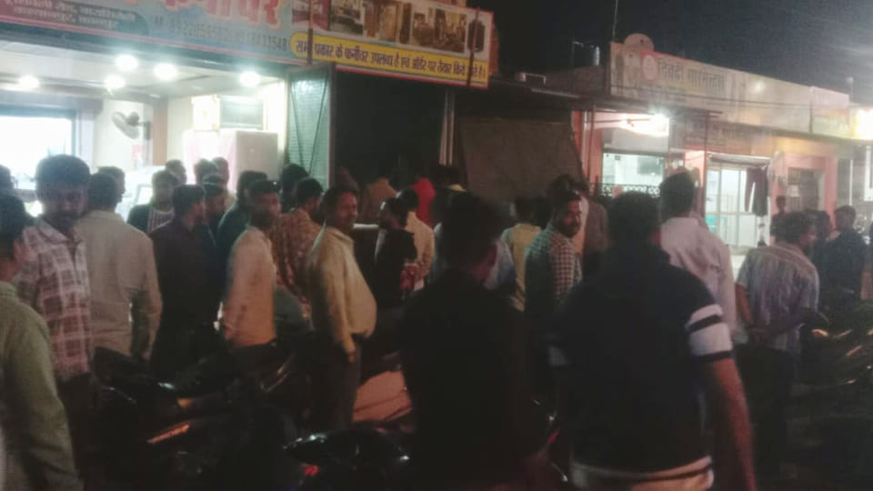 Kanpur: Woman Riding Scooty Harassed; Pursued by Victim, One Accused Caught While Accomplice Flees