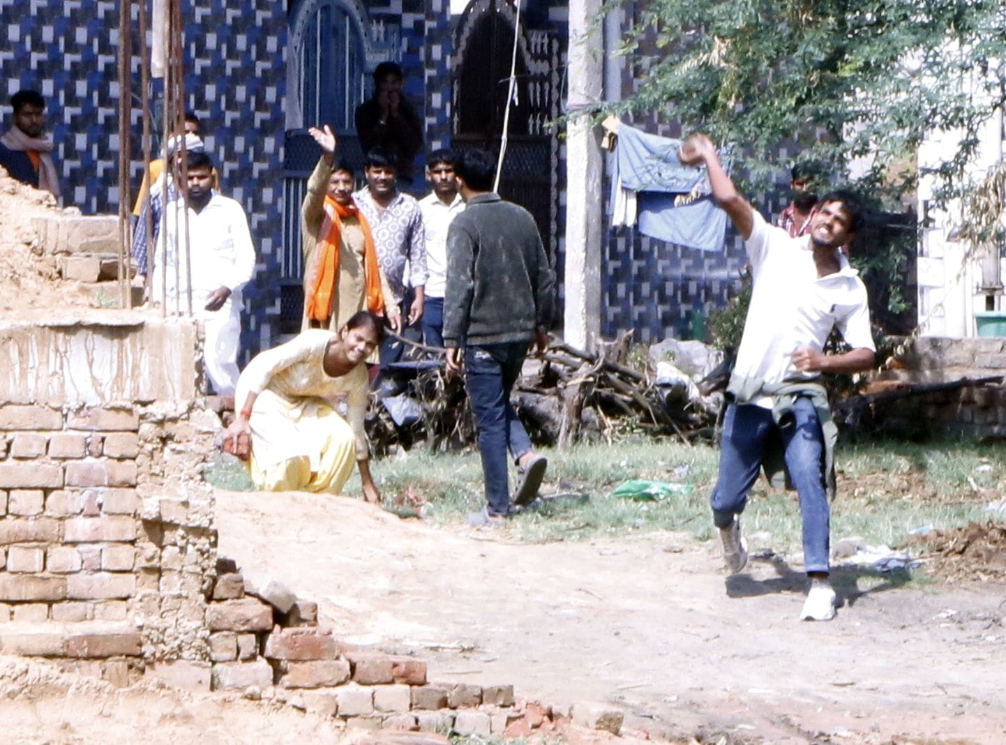 Farsa Wale Baba Death: Highway Blocked, Stone Pelting on Police After Alleged Murder Mathura News in Hindi