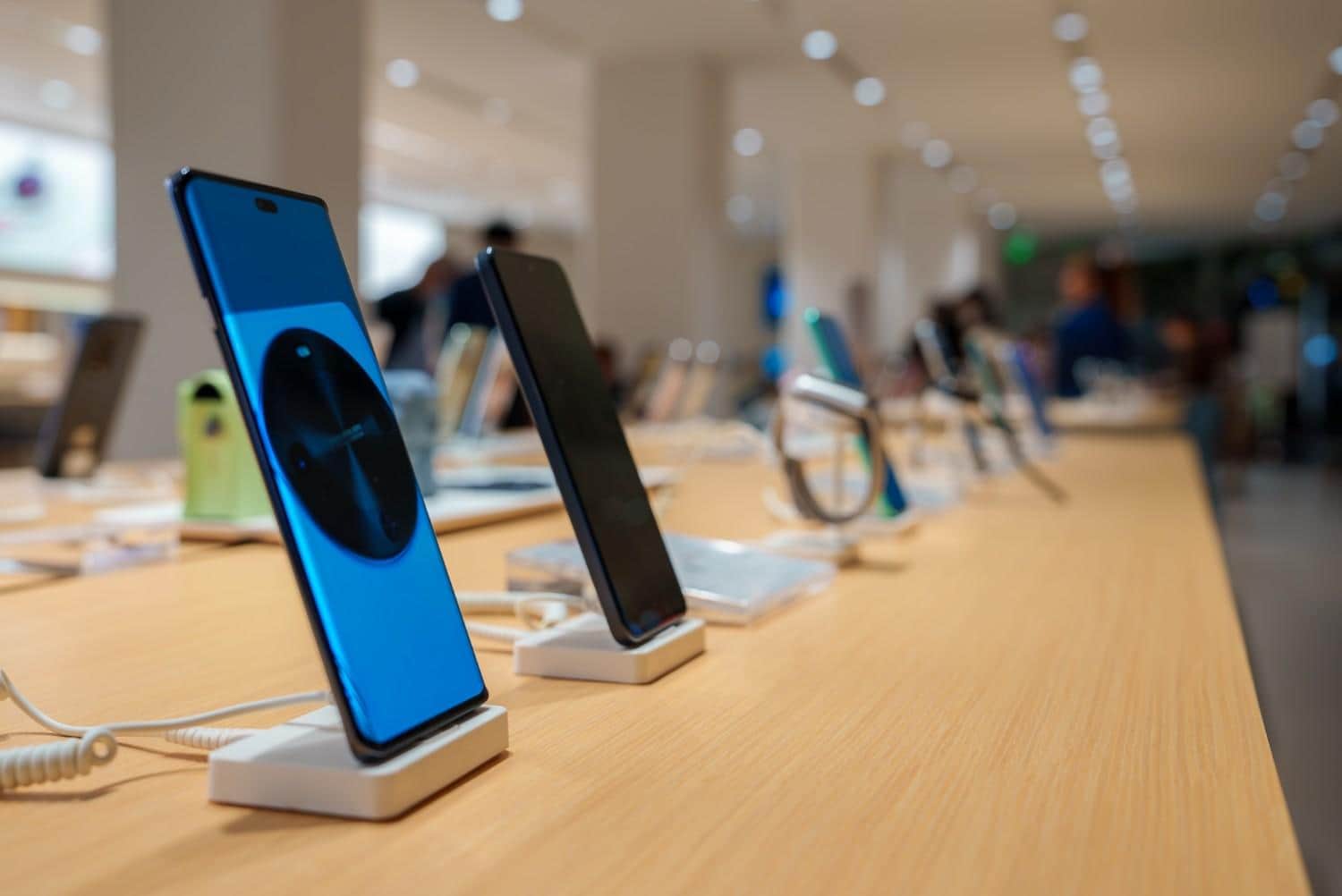 Govt Issues Smartphone Buying Advisory: How Check IMEI, Avoid Stolen Cloned Devices.