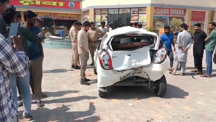Car Tire Bursts on Highway Skids for Several Meters and Crashes into Dhaba One Girl Dead