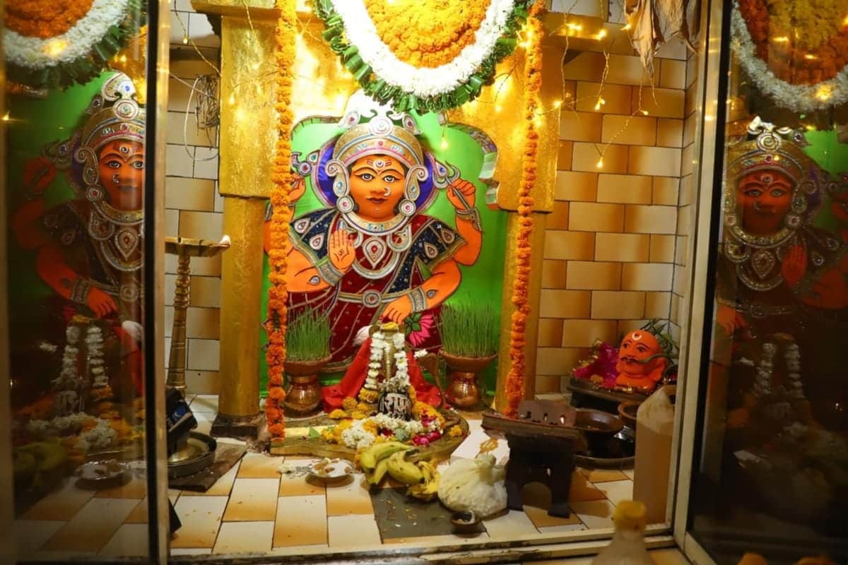 Ujjain has two Shaktipeeths, apart from Harsiddhi, Avantika Devi is also considered Shaktipeeth