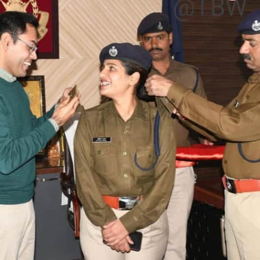 Who is Guna's new captain? Hitika Vasaal, a 2017 batch IPS officer with a degree from Manchester University, a