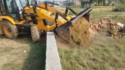 Action on illegal colonies in Bulandshahr three colonies in eighteen bighas demolished