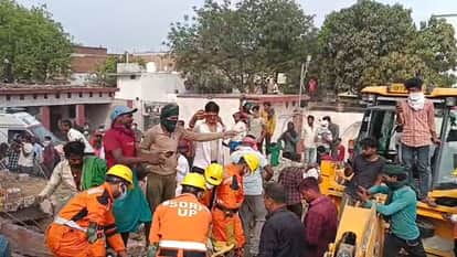 Prayagraj Incident Ambulances from across the district were called to the spot after the cold storage accident