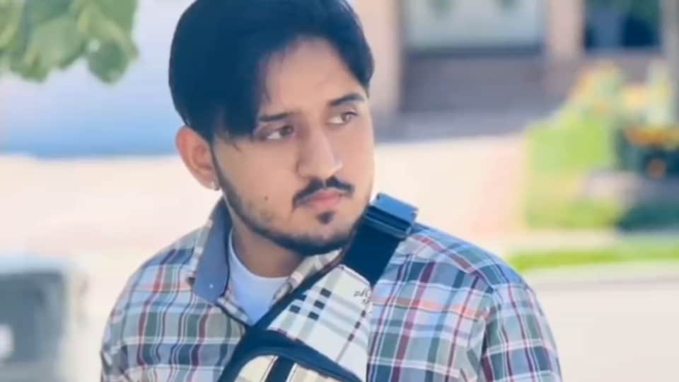 मृतक अनमोल वर्मा की फाइल फोटो।