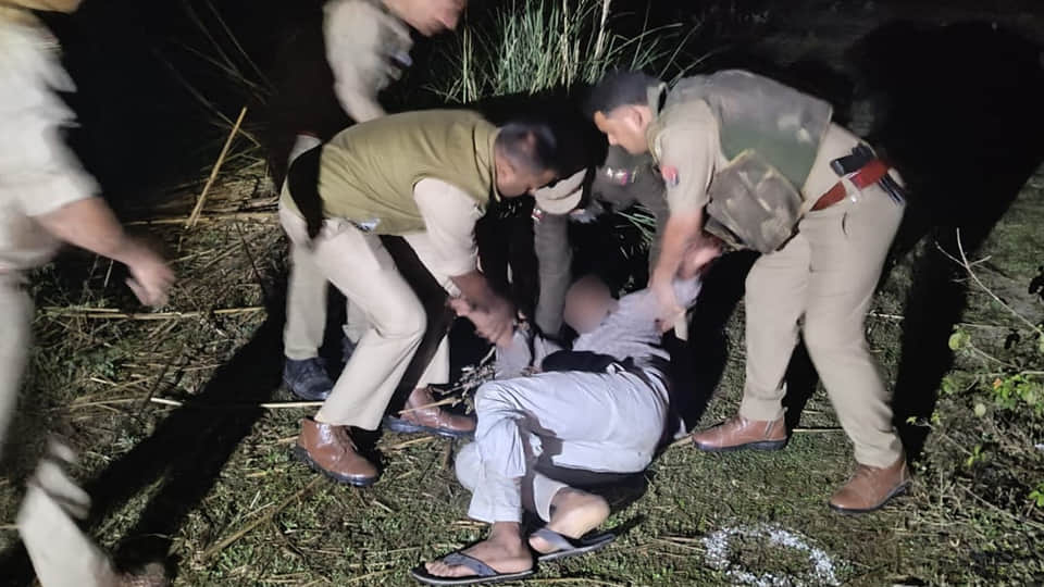 मुठभेड़ में घायल हुआ आरोपी