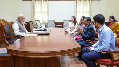 Kangana Ranaut Celebrates 40th Birthday With PM Modi Shares potos writes Heartfelt Note