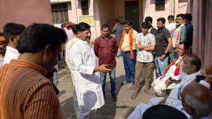 Married Woman Dies FIR Filed Against Five Including Hospital Operator OT Sealed in ballia