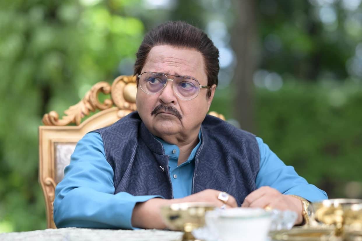 Did Rakesh Bedi Get Rs 1 Crore Bonus For Dhurandhar 2? actors clears in a viral video
