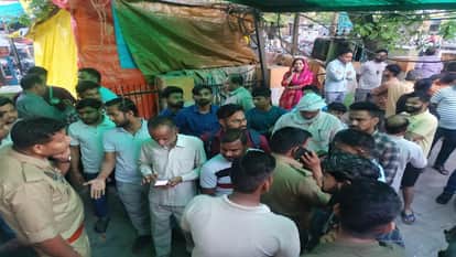 Consumers Create Uproar Over Power Outages Caused by Smart Meters at tundla in firozabad