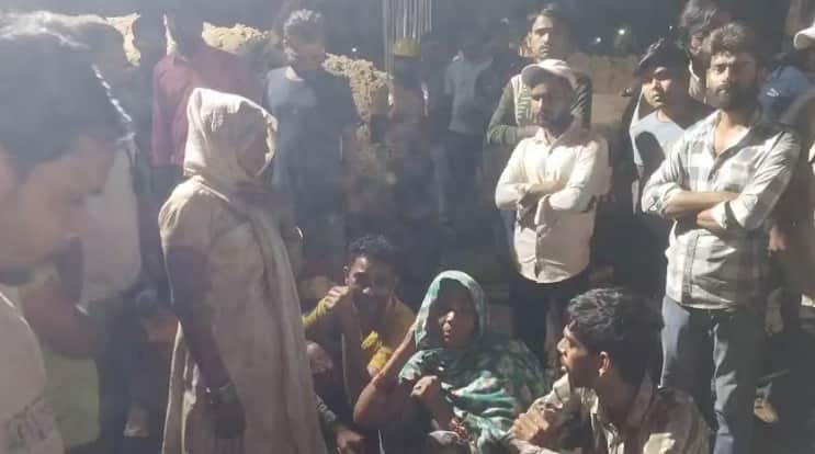 Two Teenagers Drown in Yamuna Jawahar Bridge agra