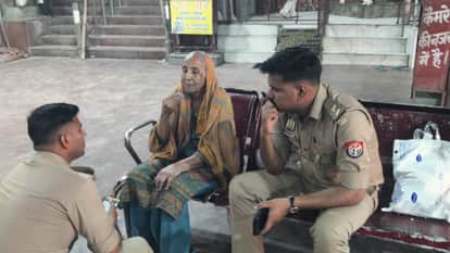 People saved elderly woman who jumped into Ganga while attempting suicide in Hapur