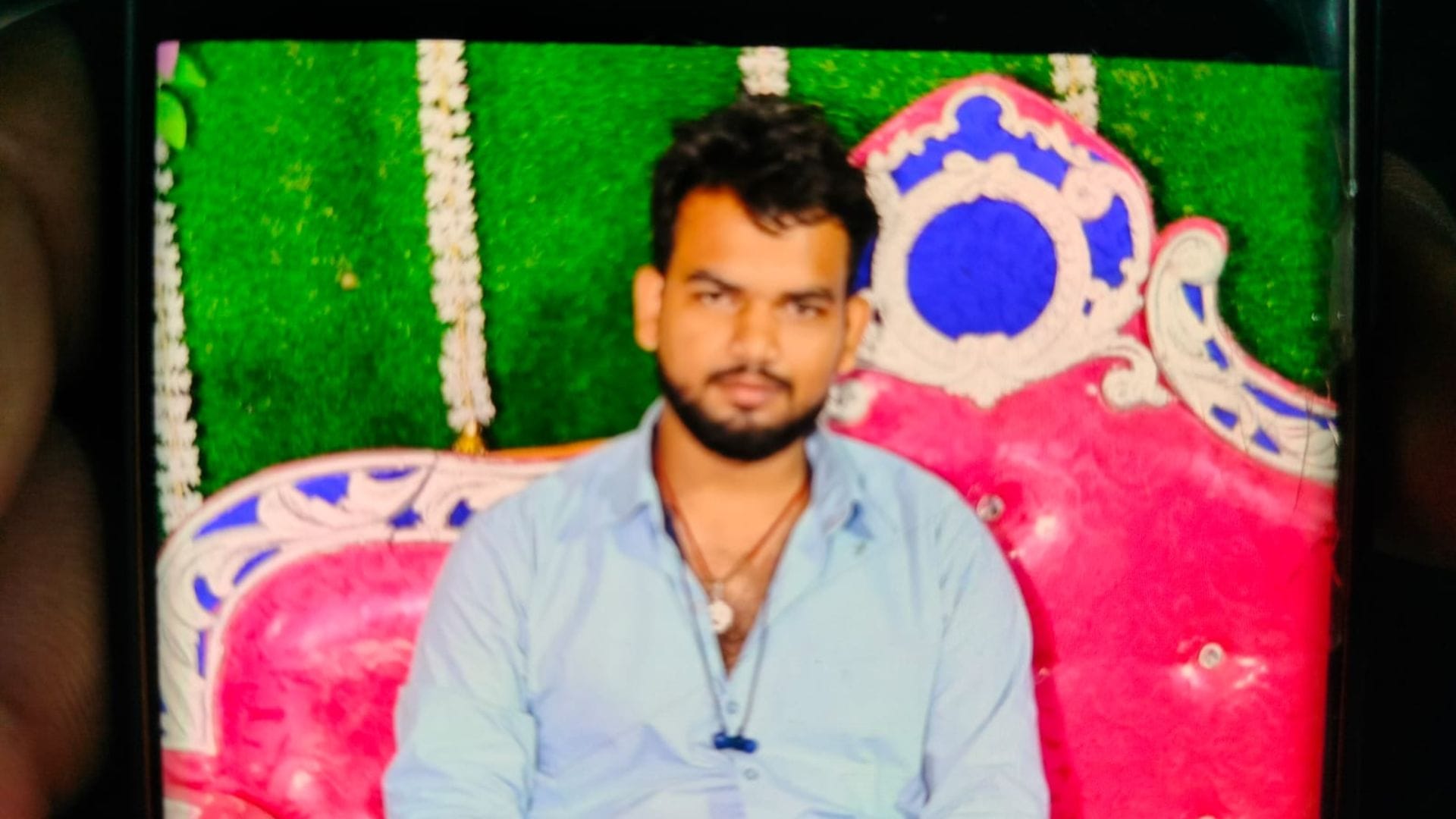 घायल युवक